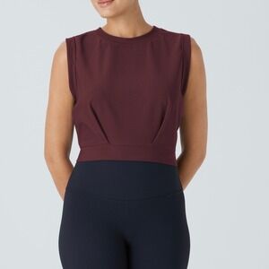 Halara Patitoff Ribbed Muscle Tank Top Womens Medium Burgundy Athletic Crop